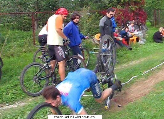 Base` nr 1 in cs - Accident de munca - Poza zilei